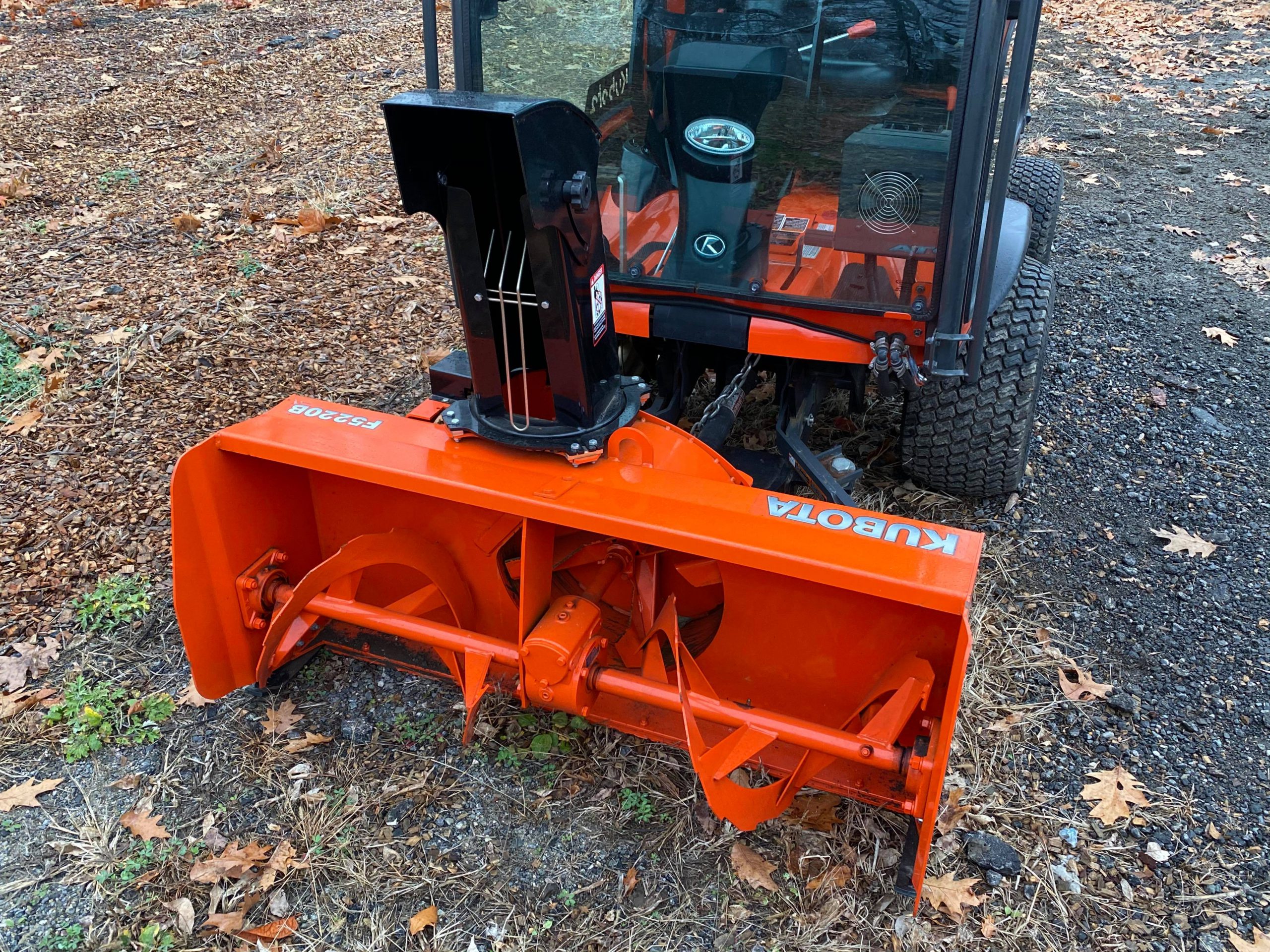 2019 Kubota F2690 Enclosed 4x4 Ride on Snow blower, Sweeper Tractor