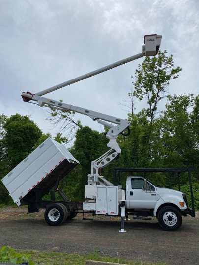 2010-Ford-F750-Altec-75'-Elevator-Forestry-Bucket-Truck