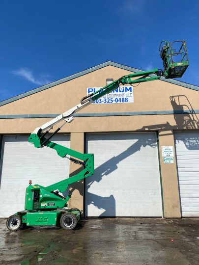 2010-JLG-E400AJPN-Electric-Boom-Man-Lift