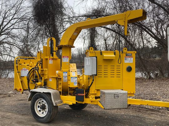 2017-Bandit-200UC-Diesel-12"-Wood-Chipper