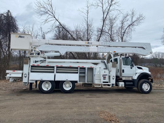 2012-International-7400-6x6-Altec-Material-Handler-Utility-Bucket-Truck