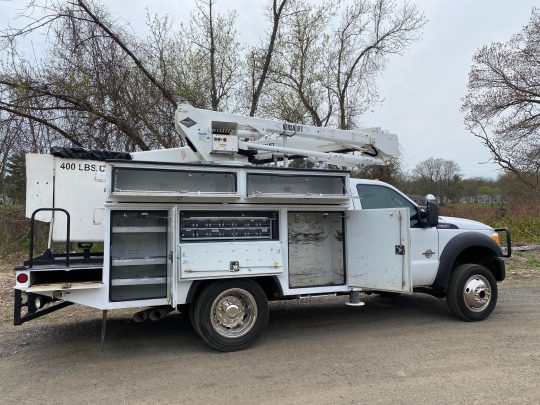 2014-Ford-F550-Versalift-4x4-SST40-Bucket-Utility-Truck