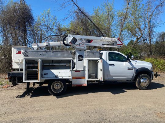 2015-Dodge-Ram-5500-4x4-Terex-Hi-Ranger-Utility-Bucket-Truck