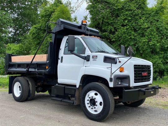 2008-GMC-C7500-Dump-Truck