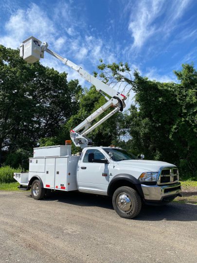 2012-Dodge-5500-4X4-Altec-AT37G-Utility-Bucket-Truck