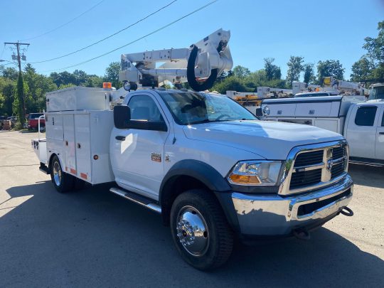 2011-Dodge-5500-4X4-Altec-AT37G-Utility-Bucket-Truck