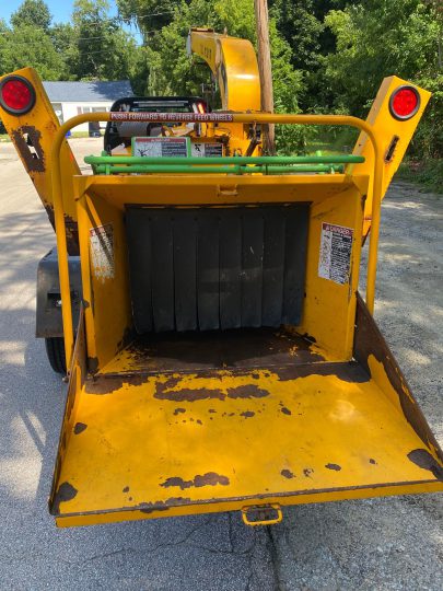 2011-Altec-DC1317-Wood-Chipper-Winch-Large-Capacity-Diesel-Chipper