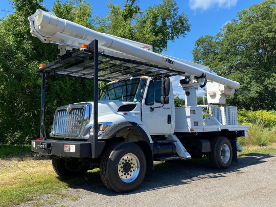 2011-International-7400-4x4-Altec-Rear-Mount-Bucket-Truck-Boom-Truck-Forestry-Truck