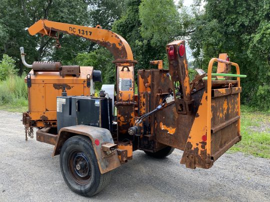 2012-Altec-DC1317-Wood-Chipper-Winch-Large-Capacity-Diesel-Chipper
