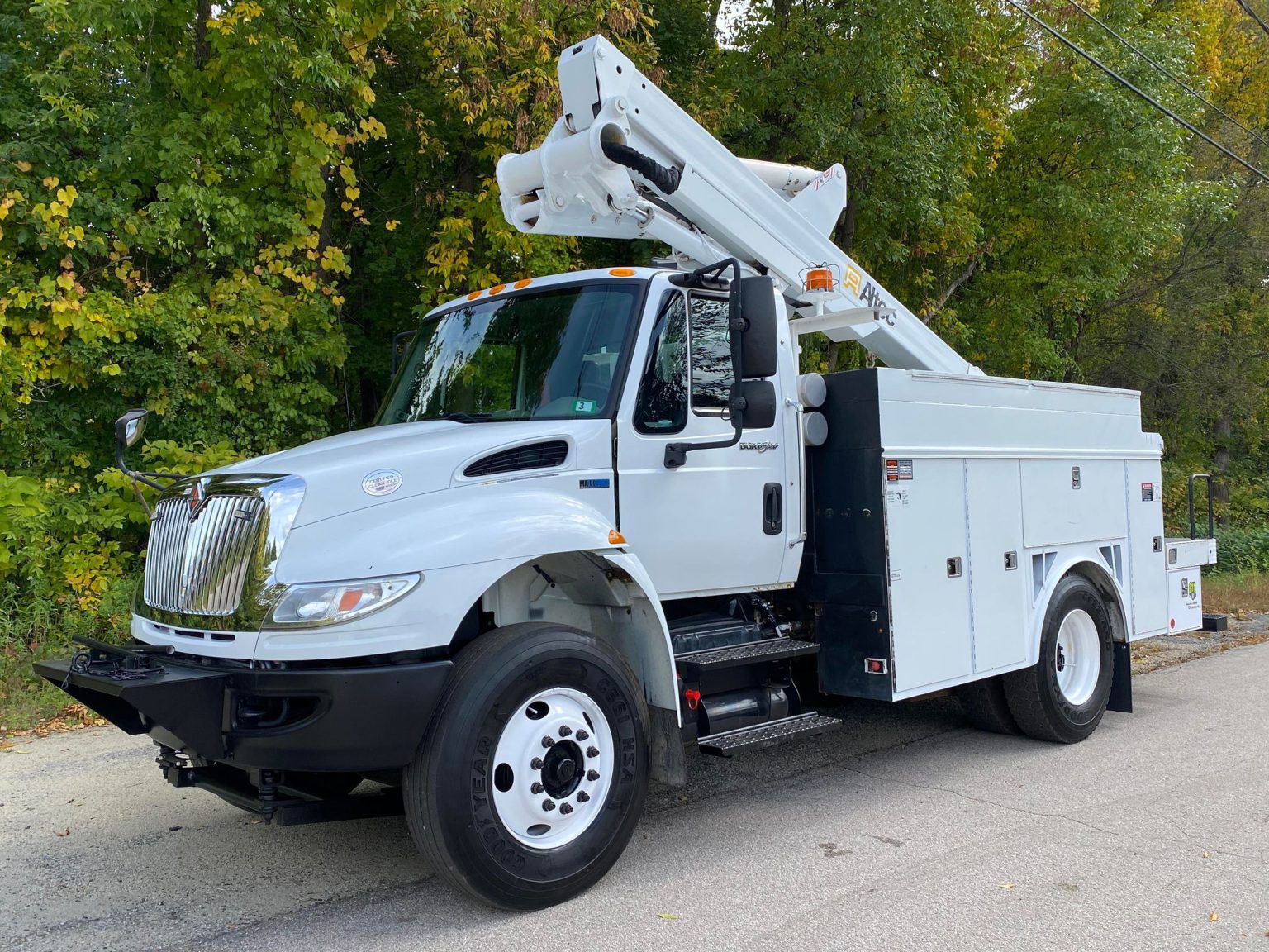 2014 International 4300 Altec Utility Bucket Truck Platinum Truck and Equipment