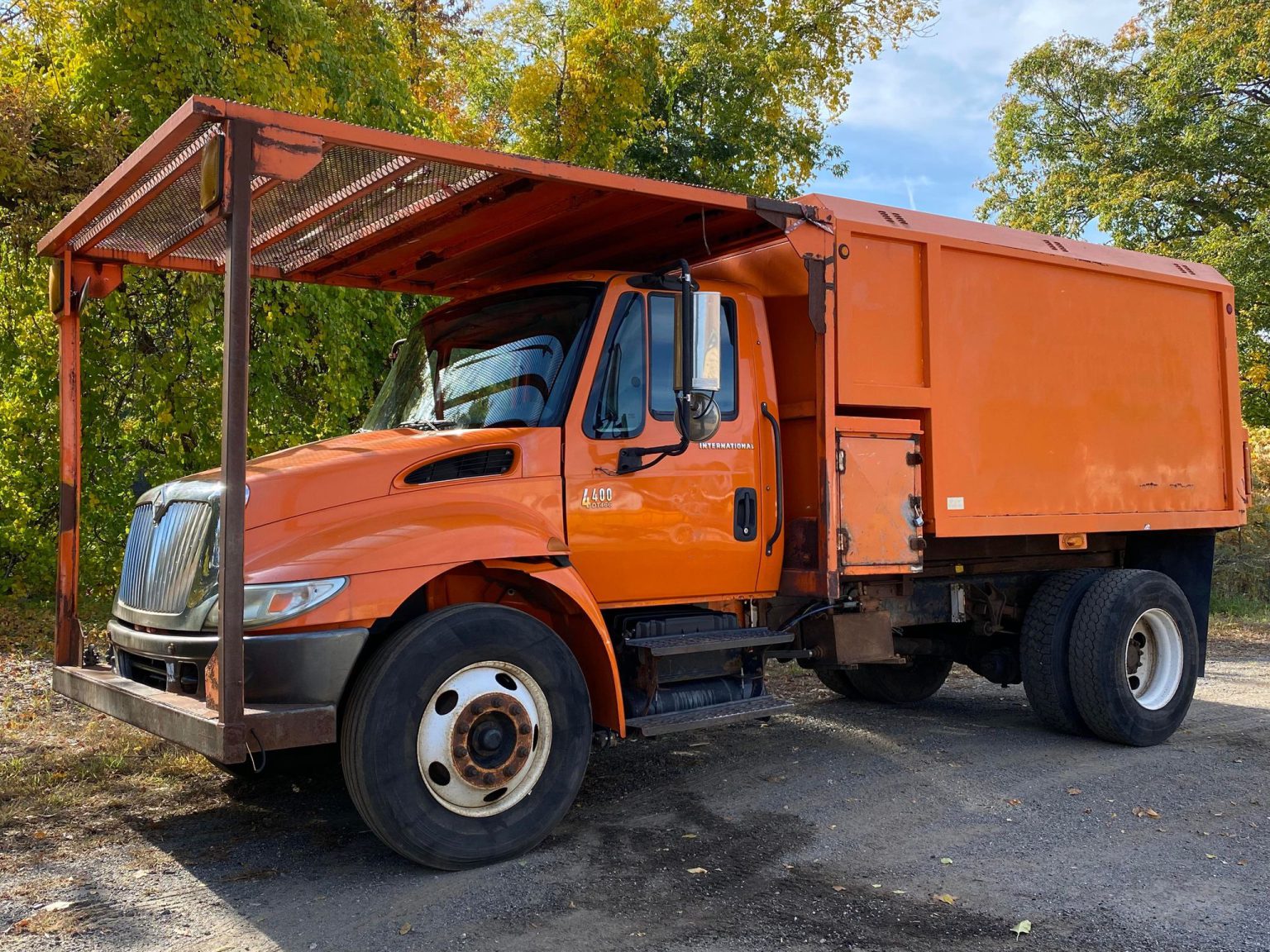 2008 International 4400 Chipper Dump Truck Platinum Truck and Equipment