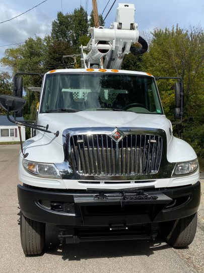 2014-International-4300-Altec-Utility-Bucket-Truck