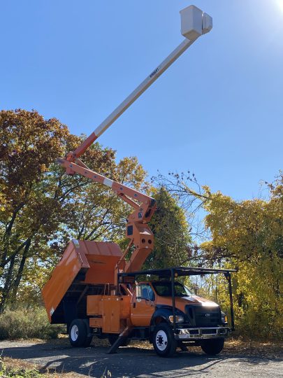 2013-ford-f750-Cummins-altec-versalift-forestry-elevator-bucket-boom-truck