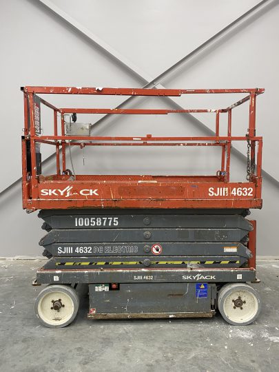 2012-Skyjack-SJ4632-Electric-Scissor-Man-Lift