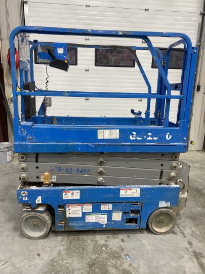 2014-Genie-G1930-Electric-Scissor-Lift