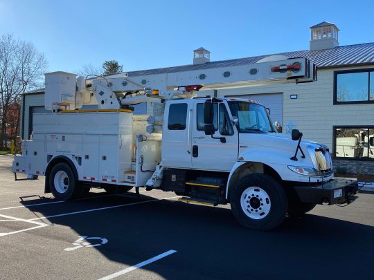 2013-International-4400-Versalift-Material-Handler-Ext.-Cab-Utility-Bucket-Truck