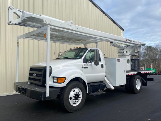 2010-Ford-F750-Terex-Rear-Mount-Bucket-Truck