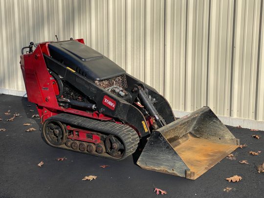 2014-Toro-Dingo-TX427-Wide-Track-Mini-Skidsteer