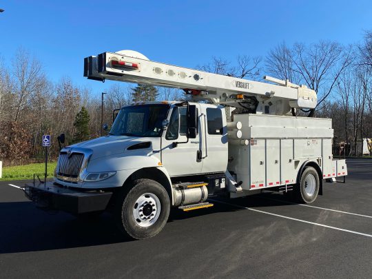 2013-International-4400-Versalift-Material-Handler-Ext.-Cab-Utility-Bucket-Truck