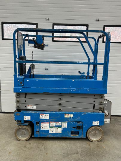 2016-Genie-G1930-Electric-Scissor-Lift-Construction-Man-Boom-Lift