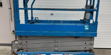 2016-Genie-G1930-Electric-Scissor-Lift-Construction-Man-Boom-Lift