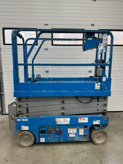 2016-Genie-G1930-Electric-Scissor-Lift-Construction-Man-Boom-Lift