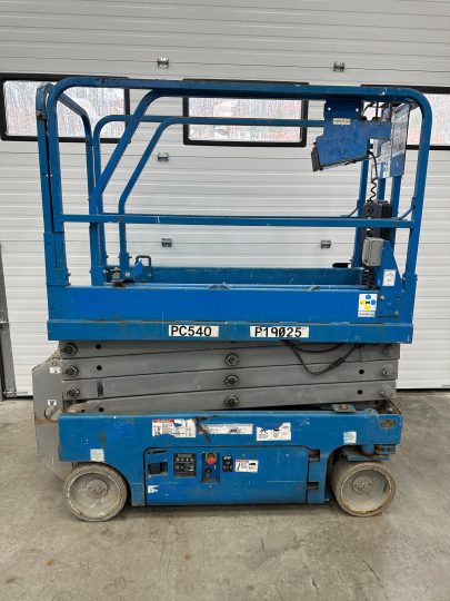 2016-Genie-G1930-Electric-Scissor-Lift-Construction-Man-Boom-Lift