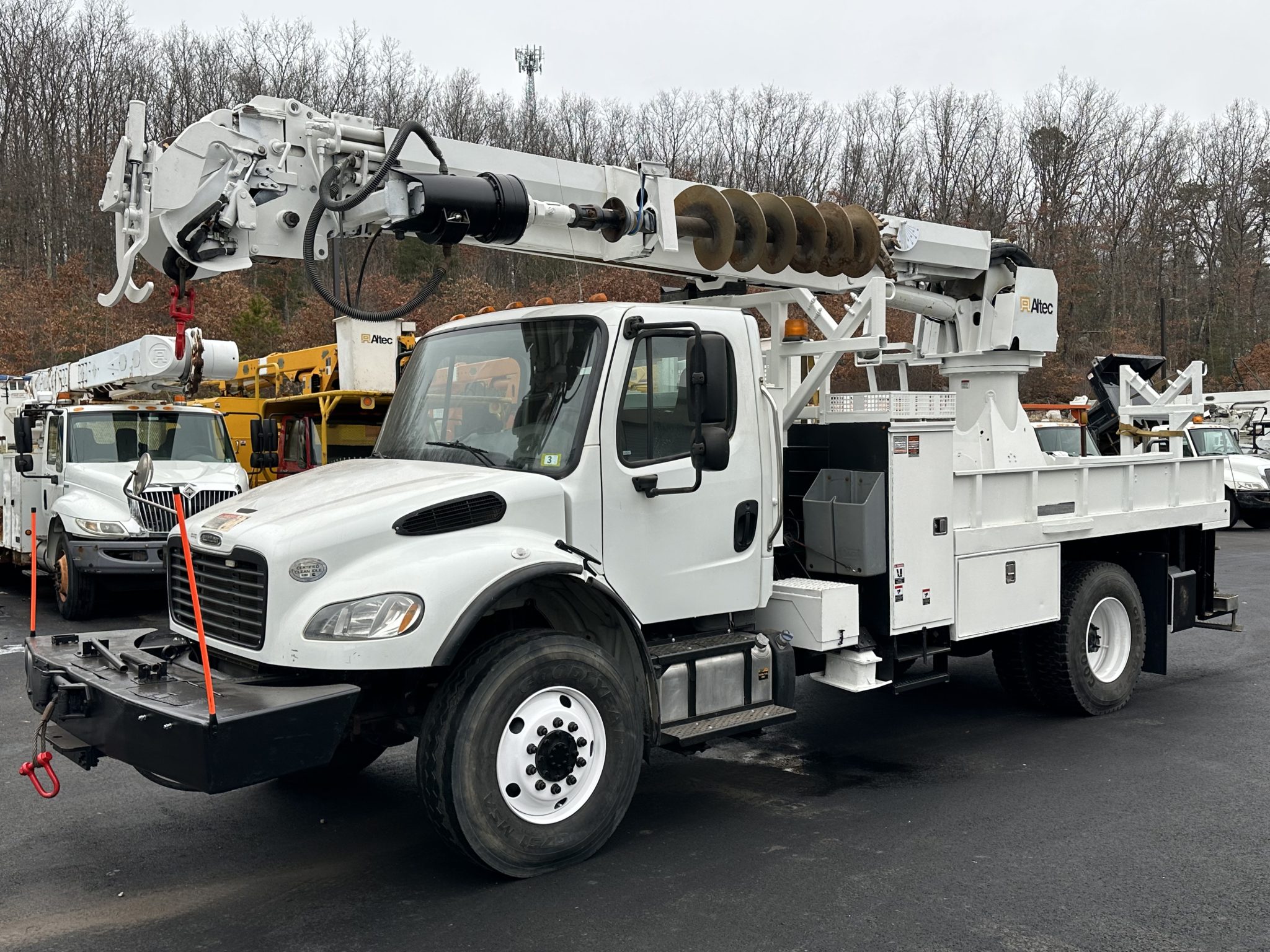 2014 Freightliner M2 4x4 Altec Digger Derrick Truck - Platinum Truck ...