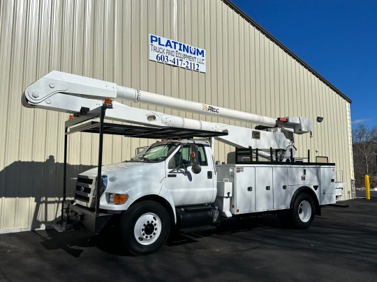 2012-Ford-F750-Altec-Material-Handler-Utility-Boom-Bucket-Truck-Cummins