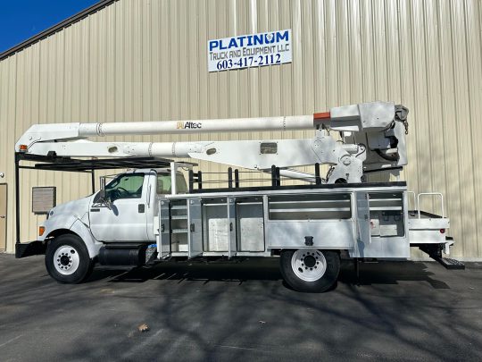 2012-Ford-F750-Altec-Material-Handler-Utility-Boom-Bucket-Truck-Cummins