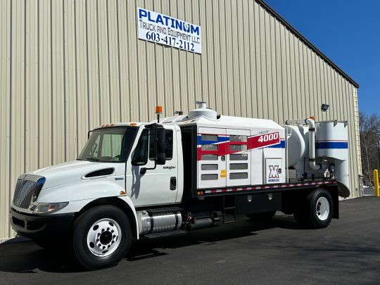 2014-International-4300-Vac-Master-System-4000-Pothole-Vacuum-Vactor-Air-Vac-Utility-Underground-Truck