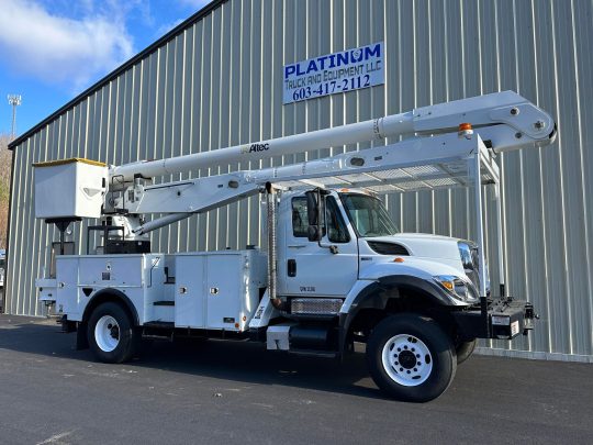 2012-International-7300-4x4-Altec-Material-Handler-Utility-Linemen-Storm-Work-Bucket-Boom-Truck