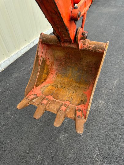 2013-Kubota-B26-Loader-Backhoe-Tractor-3-Point-Hitch-Mower-Tractor