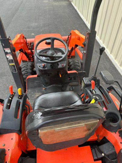 2013-Kubota-B26-Loader-Backhoe-Tractor-3-Point-Hitch-Mower-Tractor