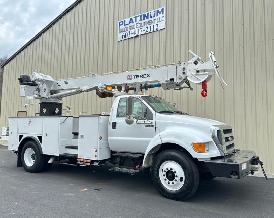 2011-Ford-F750-Terex-Commander-Digger-Derrick-Utility-Line-Transmission-Truck