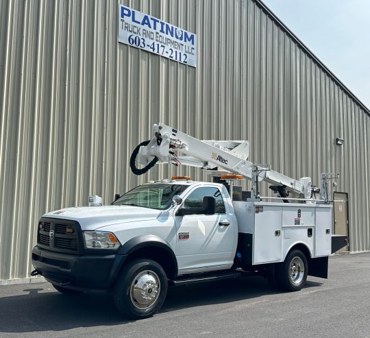 2012-Dodge-5500-4X4-Altec-AT37G-Utility-Bucket-Truck