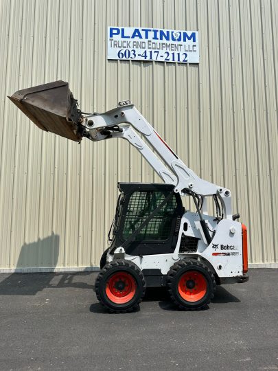 2016-Bobcat-S530-Enclosed-Bobcat-Skid-Steer