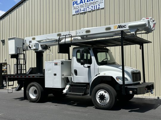 2013-Freightliner-m2-106-Business-Class-Altec-Rear-Mount-4x4-Bucket-Boom-Forestry-Truck