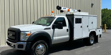 2012-Ford-F550-4x4-Utility-Mechanic-Service-Truck