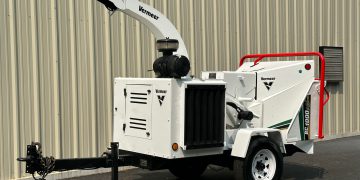 2013-Vermeer-BC1000XL-Diesel-12"-Wood-Chipper