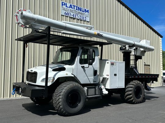 2013-Freightliner-m2-106-Business-Class-Altec-Rear-Mount-4x4-Bucket-Boom-Forestry-Truck