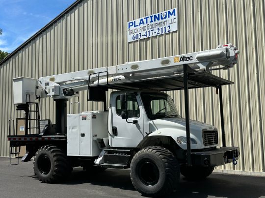 2013-Freightliner-m2-106-Business-Class-Altec-Rear-Mount-4x4-Bucket-Boom-Forestry-Truck