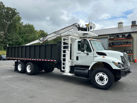 2009-International-7400-Tandem-Axle-Grapple-Truck-Built-Rite-Clean-Up-Truck