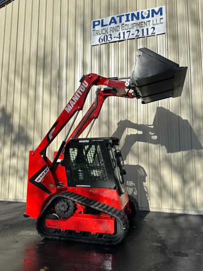 2024-Manitou-1650RT-Enclosed-Compact-Tracked-Skid-Steer-Loader2024-Manitou-1650RT-Enclosed-Compact-Tracked-Skid-Steer-Loader