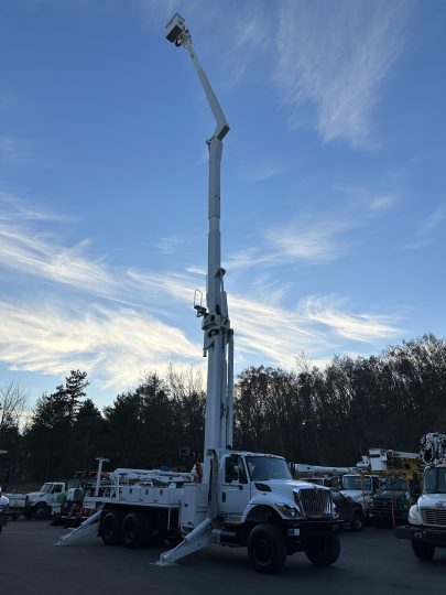 2013-International-7400-6x6-Altec-Material-Handler-97'-Bucket-Truck