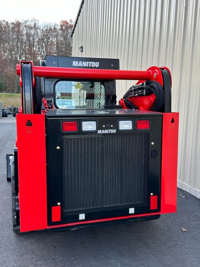 2024-Manitou-3200VT-Enclosed-Tracked-Skid-Steer-Loader