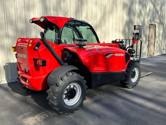 2023-Manitou-625H-Comfort-Enclosed-Telehandler-Fork-Truck