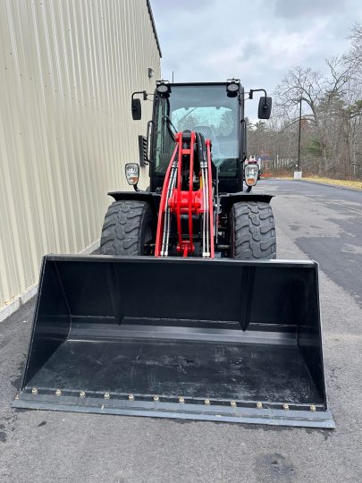 2024-Manitou-MLA6-65HZ-Enclosed-Wheel-Loader-High-Flow