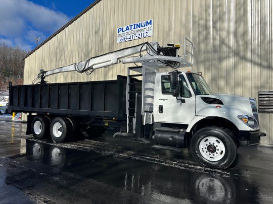 2009-International-7400-Tandem-Axle-Grapple-Truck-Built-Rite-Clean-Up-Truck