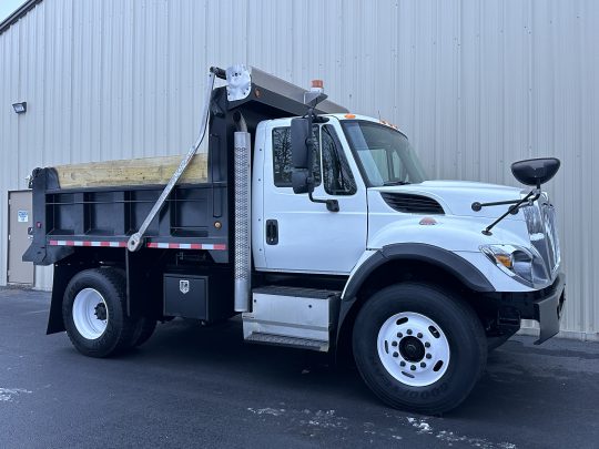 2016-International-7400-J&J-Dump-Truck-Hauler-Tri-Axle-Single-Axle-Tandem-Axle-Dump-Truck